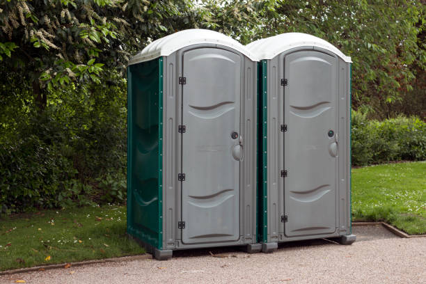 Types of Portable Toilets We Offer in Paris, IL